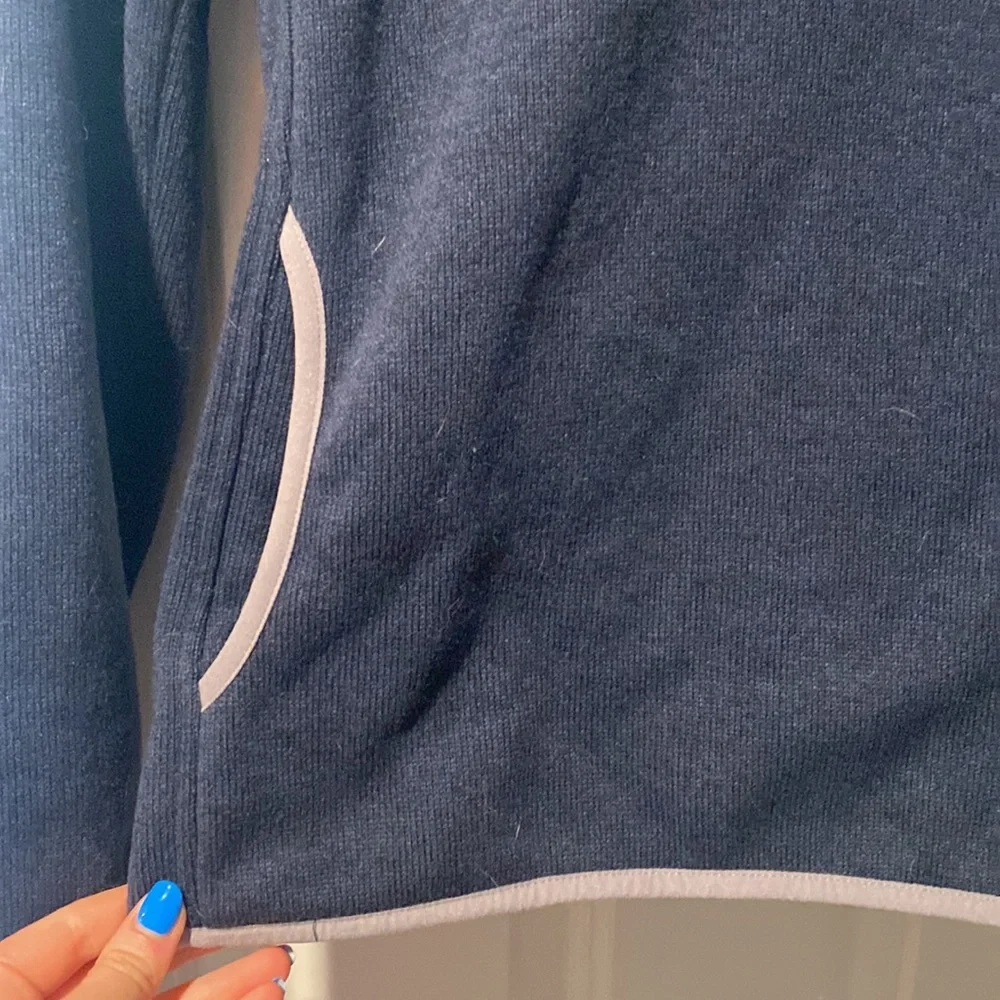 LL bean pullover - Picture 2 of 3